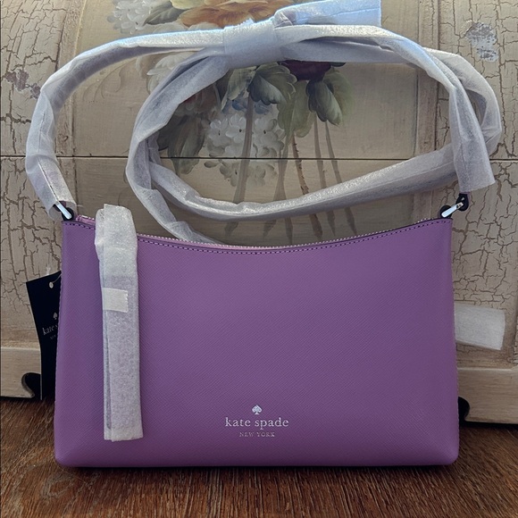 kate spade Handbags - Kate Spade Lavender Crossbody Bag